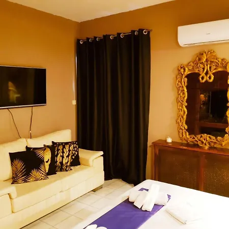 Kouro'S Private Room! Piraeus Buitenkant foto