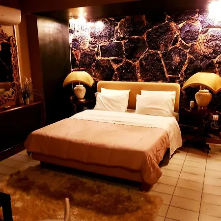 Kouro'S Private Room! Piraeus Buitenkant foto